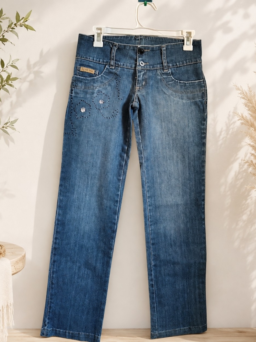 Women's Mid-Blue Wide Leg Jeans with Subtle Embellishment